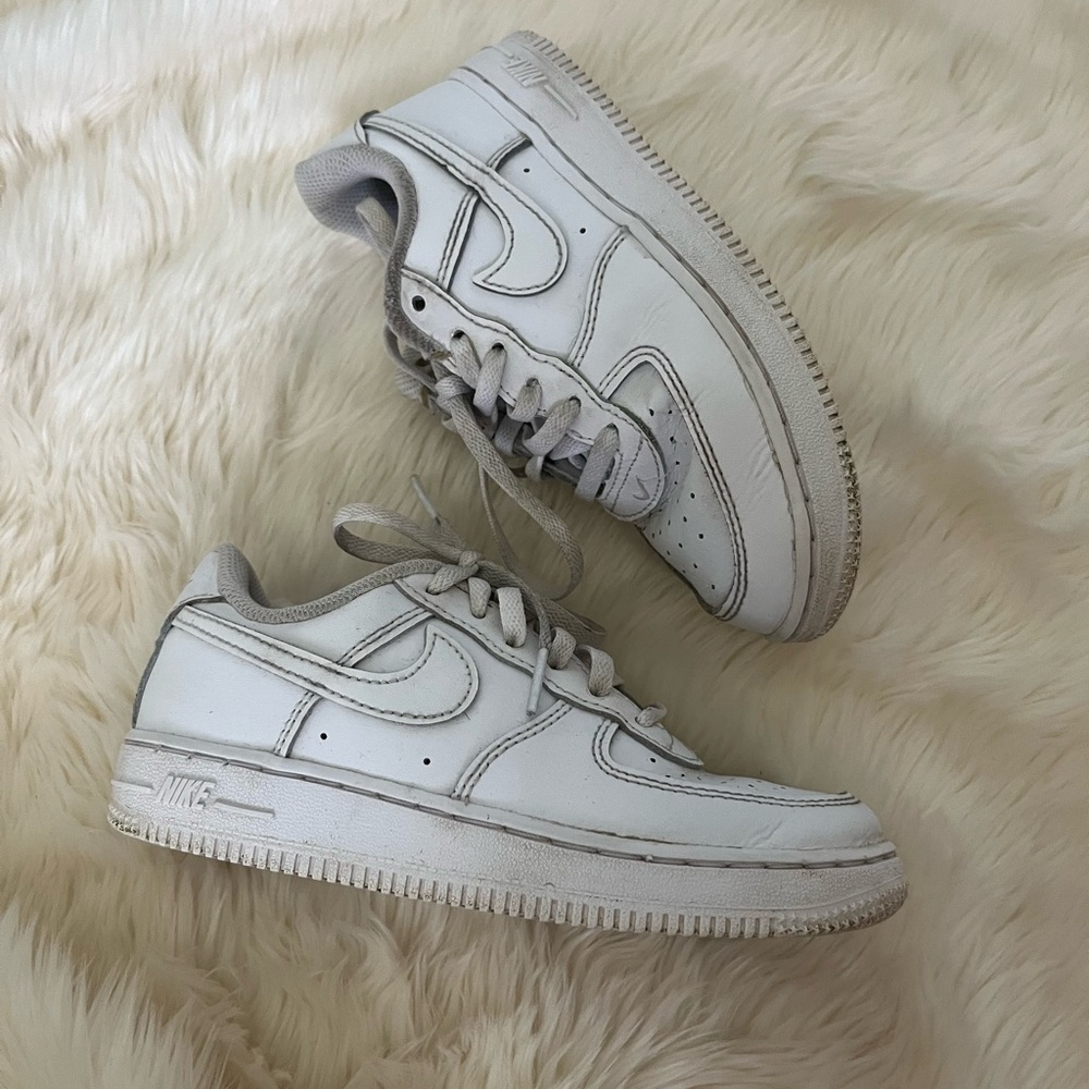 Nike White and Gray Sneakers